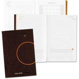 AT-A-GLANCE One-Day-Per-Page Planning Notebook 9 x 6 12-Month (Jan to Dec) 2026 70620130