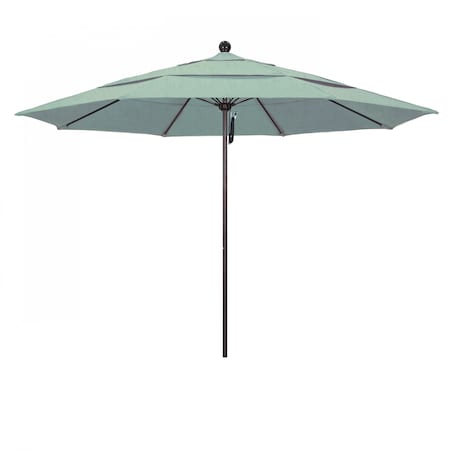 Patio Umbrella, Octagon, 107