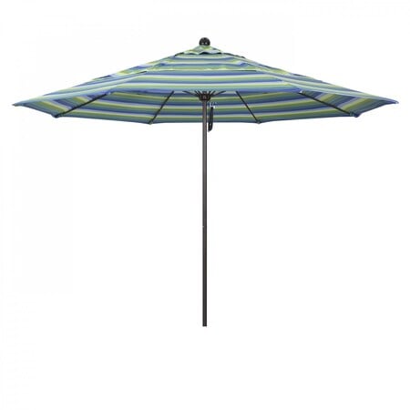 Patio Umbrella, Octagon, 107