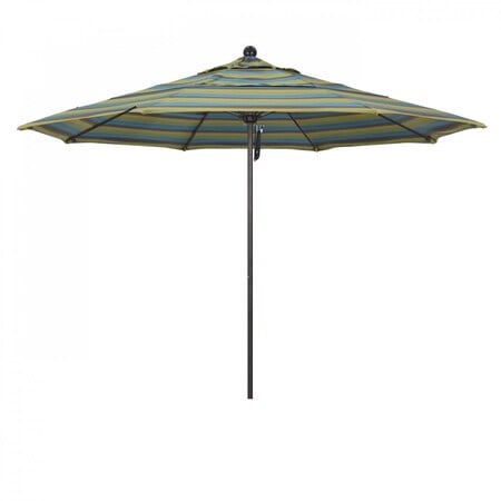 Patio Umbrella, Octagon, 107