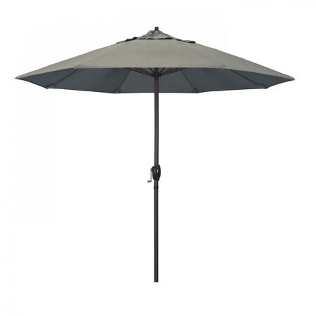 Patio Umbrella, Octagon, 102