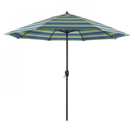 Patio Umbrella, Octagon, 102