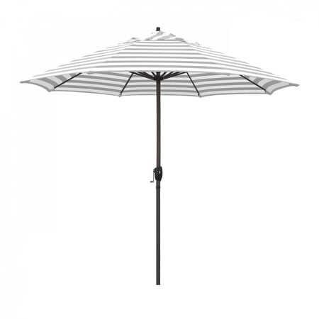 Patio Umbrella, Octagon, 102