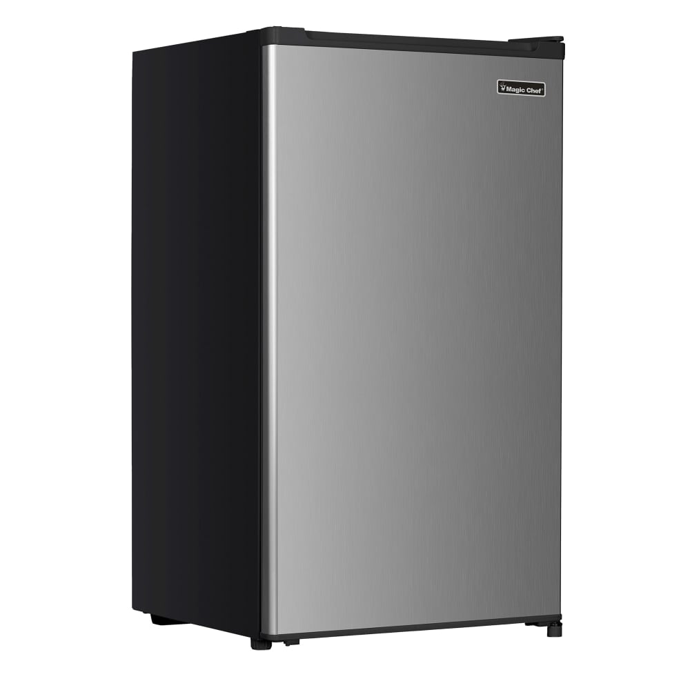 Magic Chef MCAR32PSE 3.2 Cu. Ft. Freezerless Mini Fridge, Silver MPN:MCAR32PSE