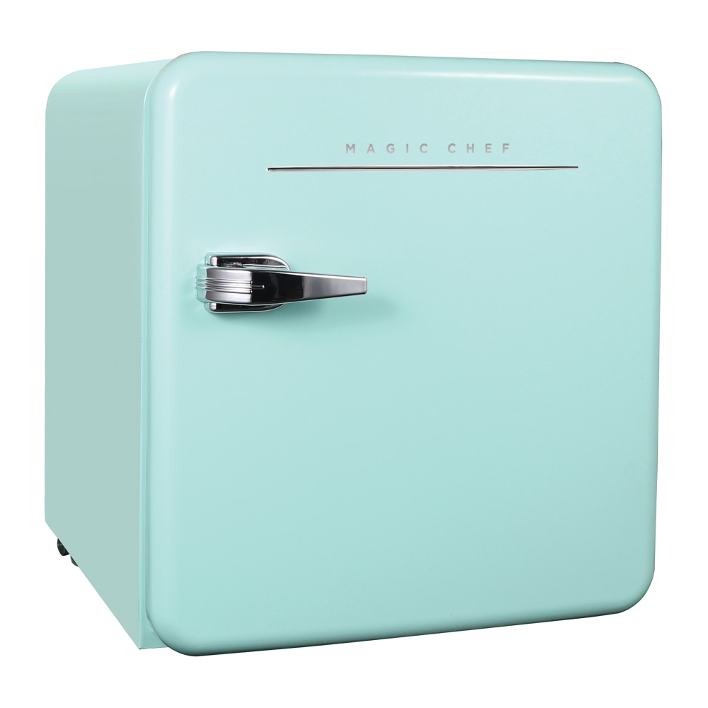 Magic Chef 1.6 Cu. Ft. Retro Mini Fridge With Manual Defrost, Green MPN:MCR16CHM