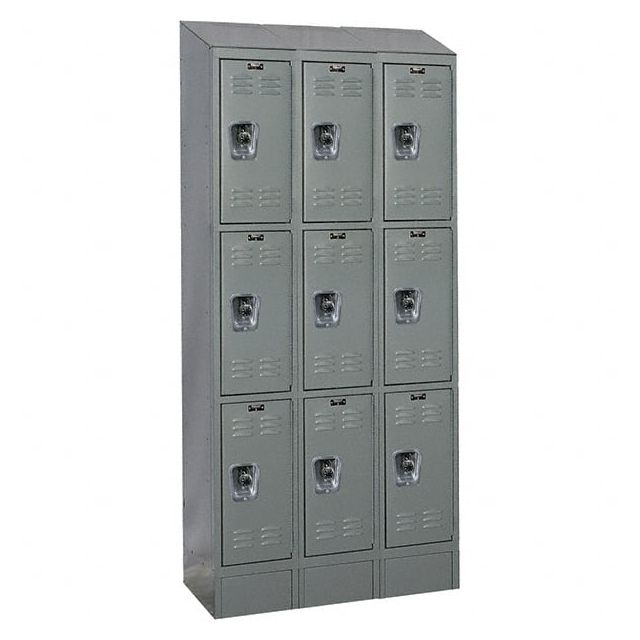 3-Wide Locker: Padlock MPN:URB3228-3ASB-HG