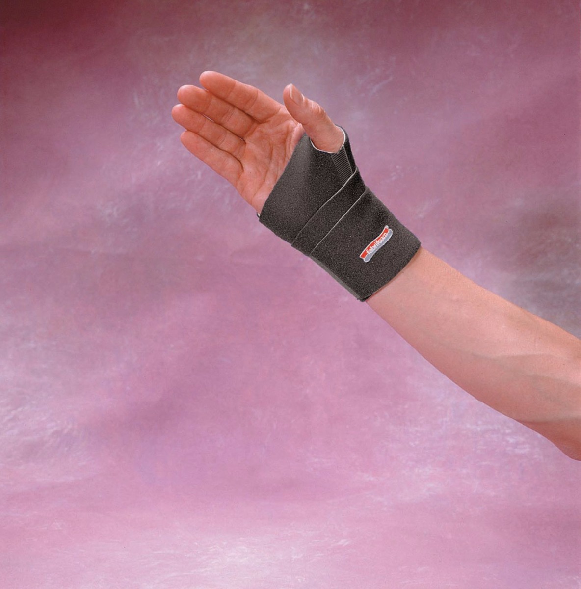 Example of GoVets Wrist Supports category