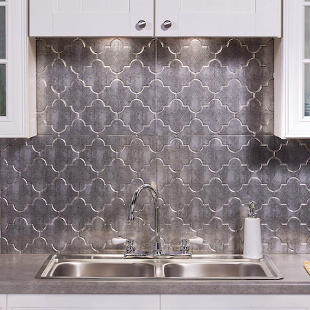 Fasade 18in x 24in Monaco Crosshatch Silver Backsplash Panel 5pk MPN:PB6821