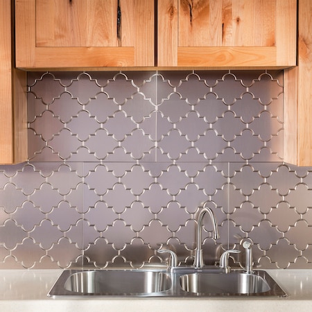 Fasade 18in x 24in Monaco Brushed Nickel Backsplash Panel 5pk MPN:PB6829