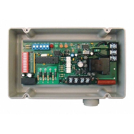 Enclosed MS/TP Network Relay MPN:RIBTWX2401B-BC-N4