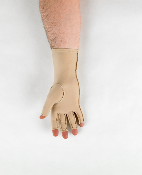 Example of GoVets Compression Gloves category