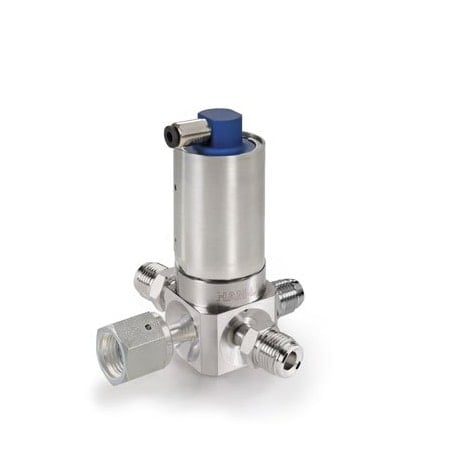 Actuated Valve, 4 Port UCV, 1/4 in, Swivel MPN:HM40-4VKLC-GF4GM4GM4GM4