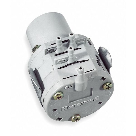 Pneumatic Relay, 3 to 7 psi, DPST MPN:RP670A1001/U