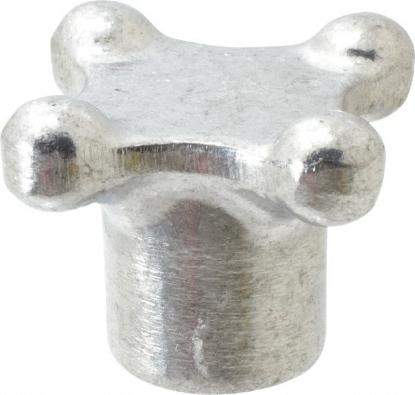 Lobed Knob: 3