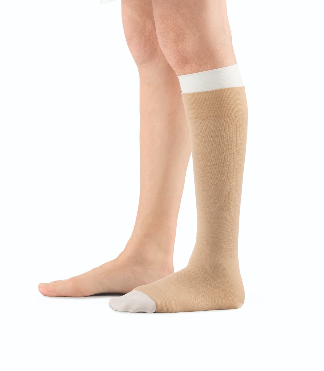 Example of GoVets Compression Stockings category