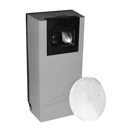 Reflective Photo Eye, 24V to 240V AC/DC MPN:AOMRON