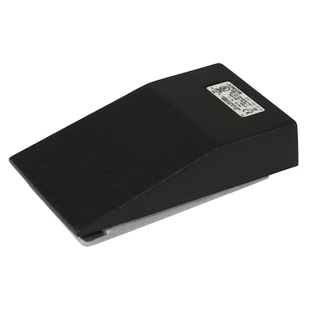 Junior Spdt Momentary 20 Amps MPN:121-S
