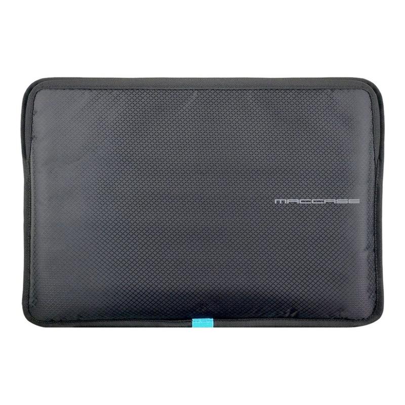 MacCase - Notebook sleeve - 13in - black - for Apple MacBook Air (13.3 in); MacBook Pro (13.3 in) MPN:N13HSL-BK