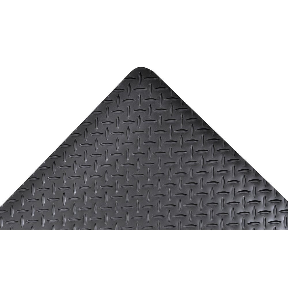 Saddle Trax. is a thicker, heavier and stronger anti-fatigue floor mat. Engineered to meet the toughest requirements of today's industrial applications and is particularly suited for multi-shift operations in dry work areas  where MPN:979R3675GY