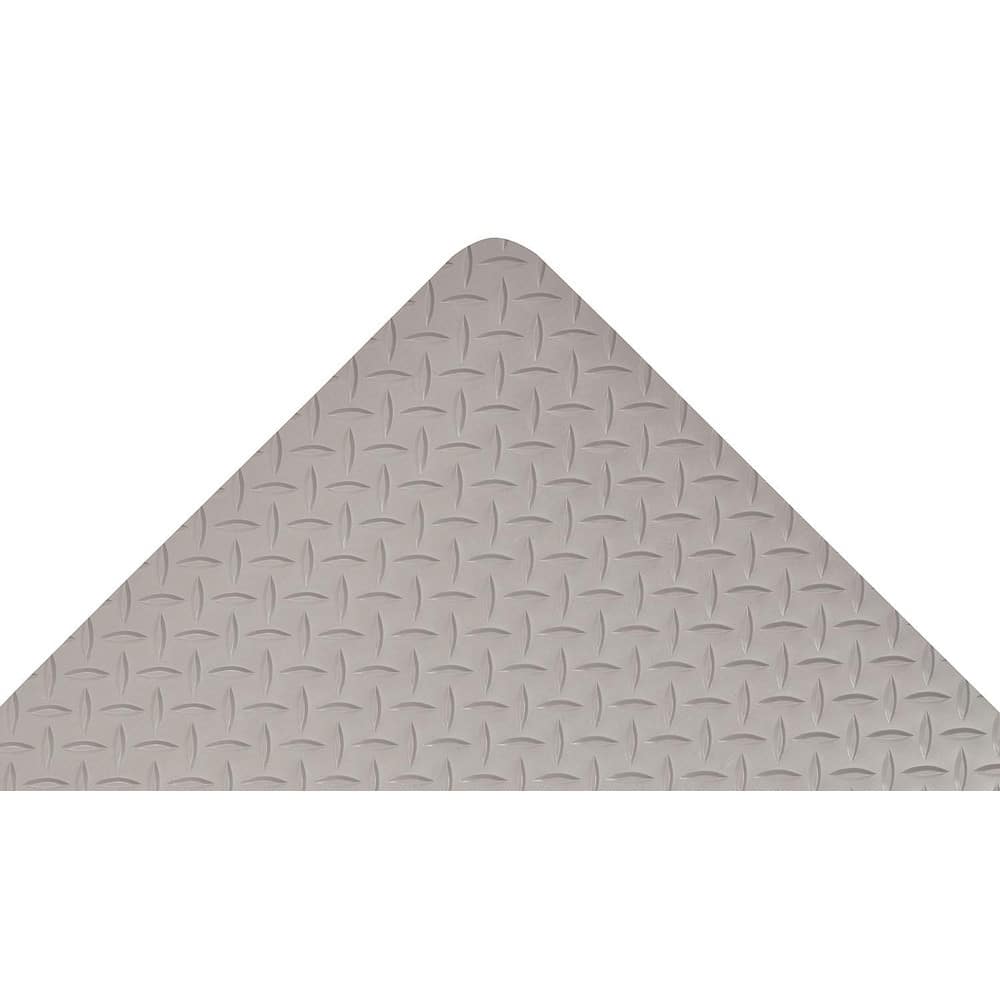 Saddle Trax. is a thicker, heavier and stronger anti-fatigue floor mat. Engineered to meet the toughest requirements of today's industrial applications and is particularly suited for multi-shift operations in dry work areas  where MPN:979R6075YB