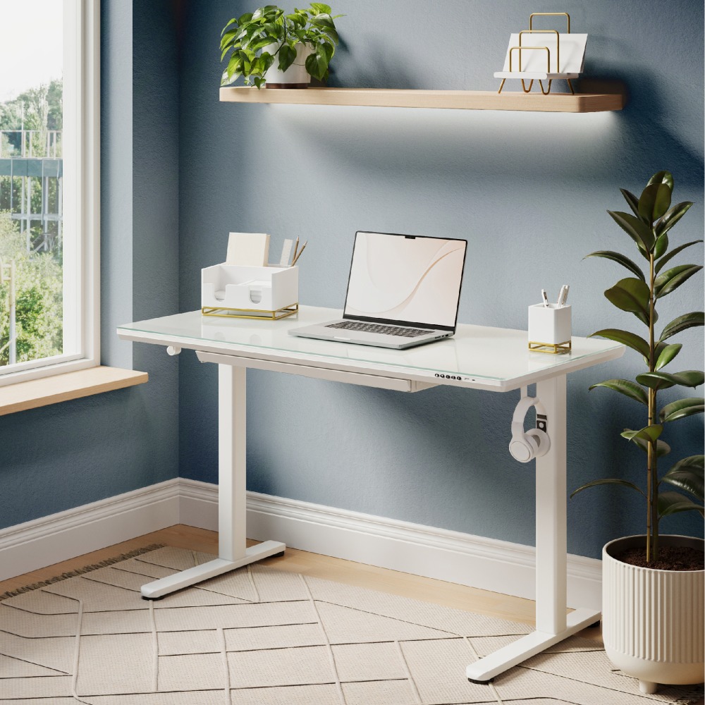 Realspace 48inW Glass-Top Electric Height-Adjustable Standing Desk, White MPN:JSD5-01-G6