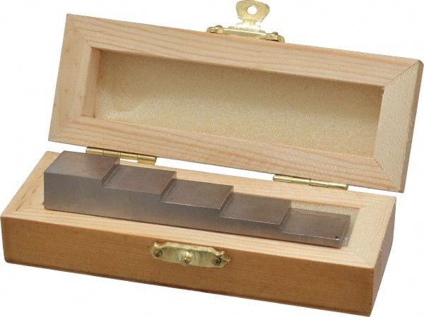 Thickness Gage Accessories; Type: Calibration Block ; For Use With: Ceramic; Glass; Metal; Plastic ; UNSPSC Code: 41111600 MPN:UTG-0500