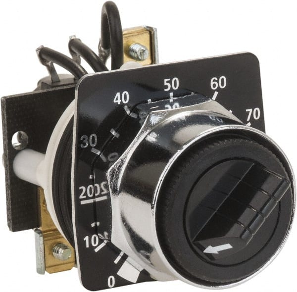 5,000 Ohm, 30mm, 600 Volt Potentiometer MPN:9001K2107