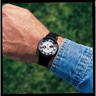 Wrist Compass 1.2 oz. MPN:SS004403001