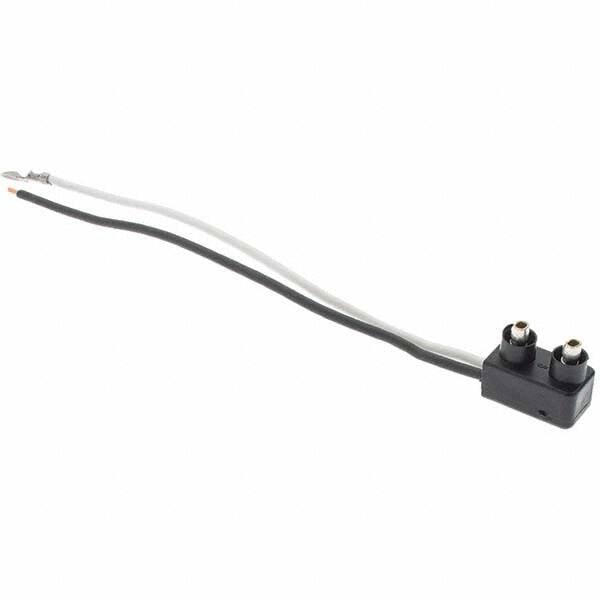 Automotive Clearance/Marker Plug MPN:94902-3