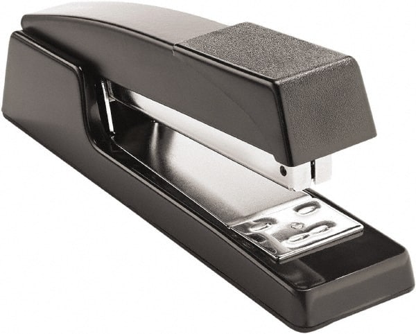 15 Sheet Full Strip Desktop Stapler MPN:UNV43128