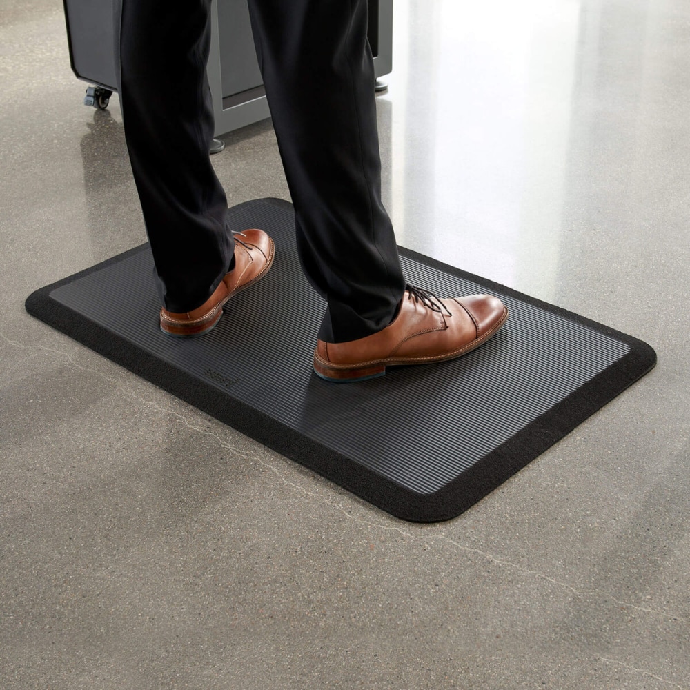 VARI Nonslip Standing Mat, 22in x 34in, Black MPN:401925