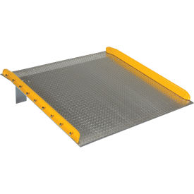 Vestil™ Aluminum Dock Board with Steel Safety Curb 60