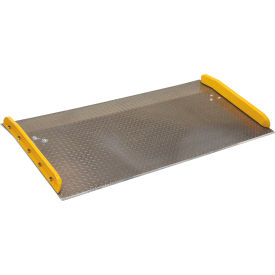 Vestil™ Aluminum Dock Board Steel Curb 72