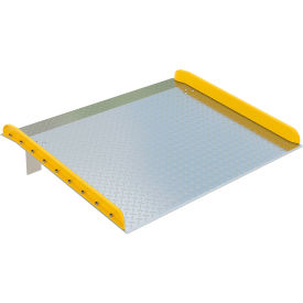 Vestil™ Aluminum Dock Board Steel Curb 72
