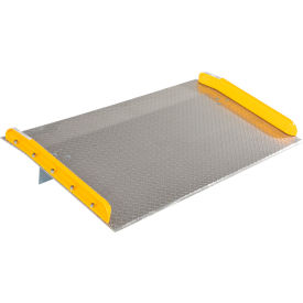 Vestil™ Aluminum Dock Board Steel Curb 60