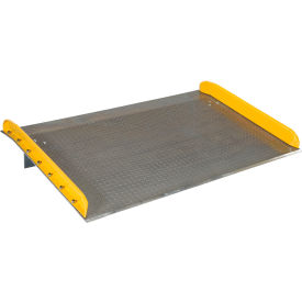 Vestil™ Aluminum Dock Board Steel Curb 72