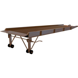 Vestil™ Steel Overlap Yard Ramp 360