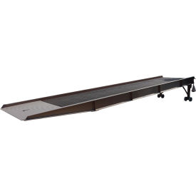 Vestil™ Steel Forklift Yard Ramp Overlap 360